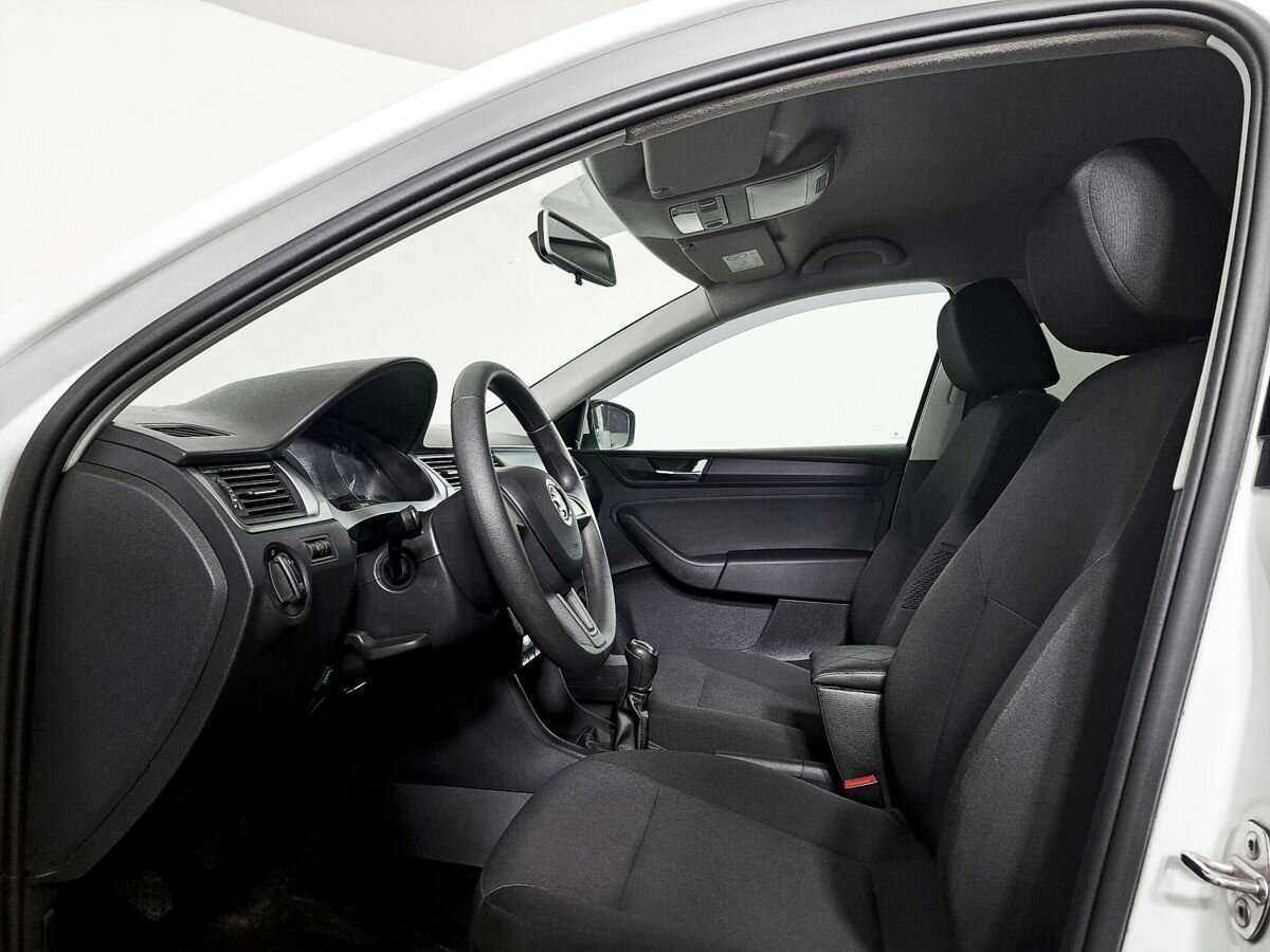 Skoda Rapid б/у, 2019, Механическая. Фото: #11