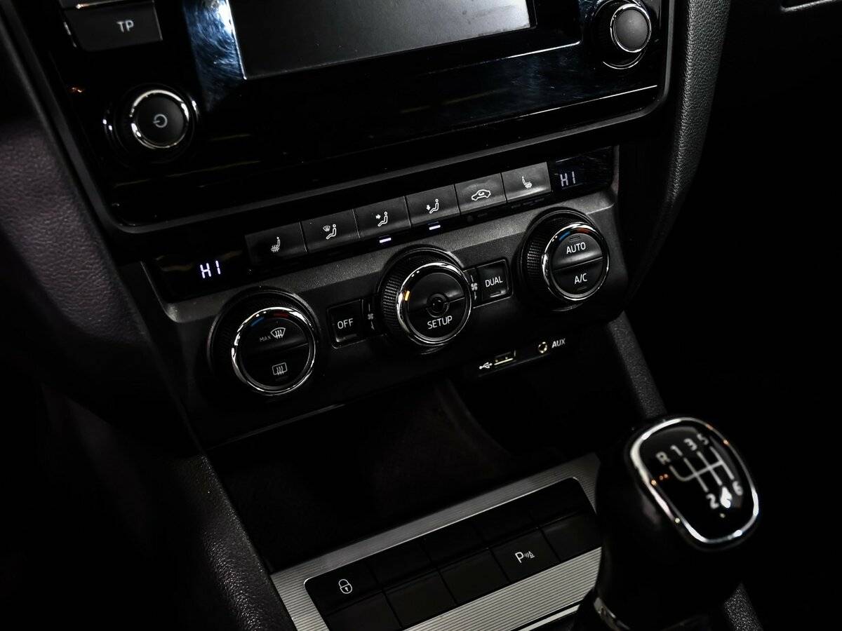 Skoda Octavia б/у, 2014, Механическая. Фото: #13