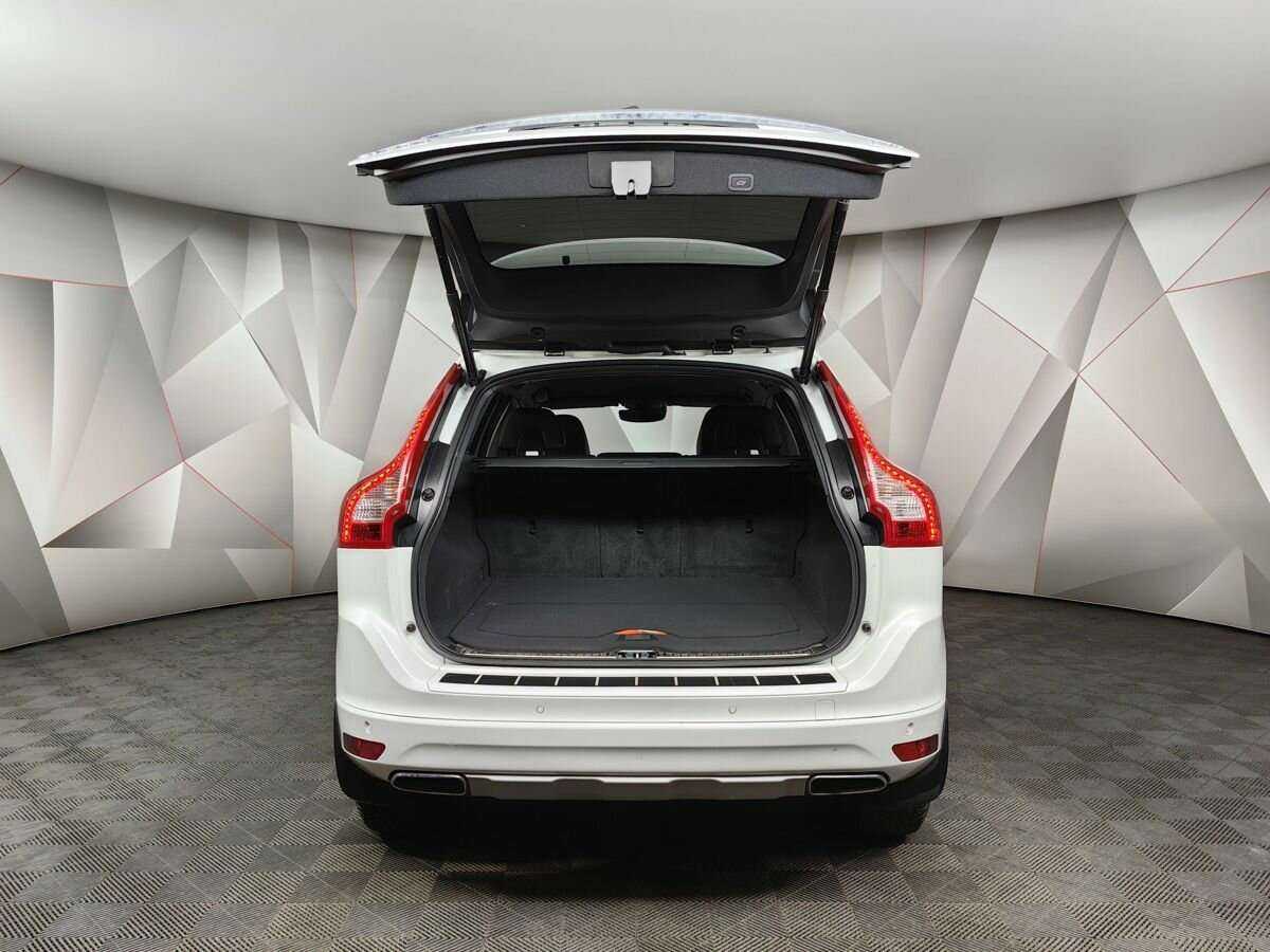 Volvo XC60 б/у, 2016, Автоматическая. Фото: #16