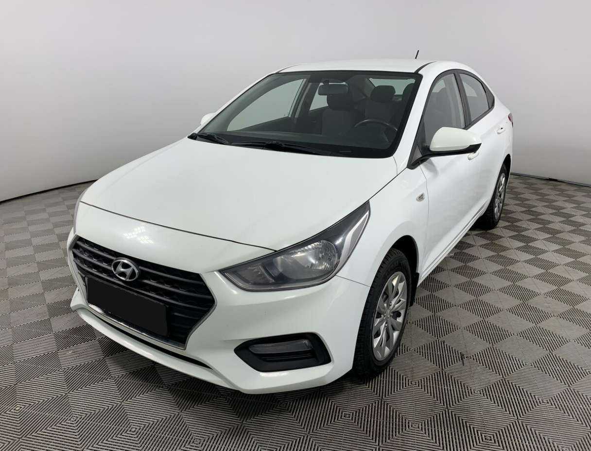 Hyundai Solaris б/у, 2019, Механическая. Посмотреть фото