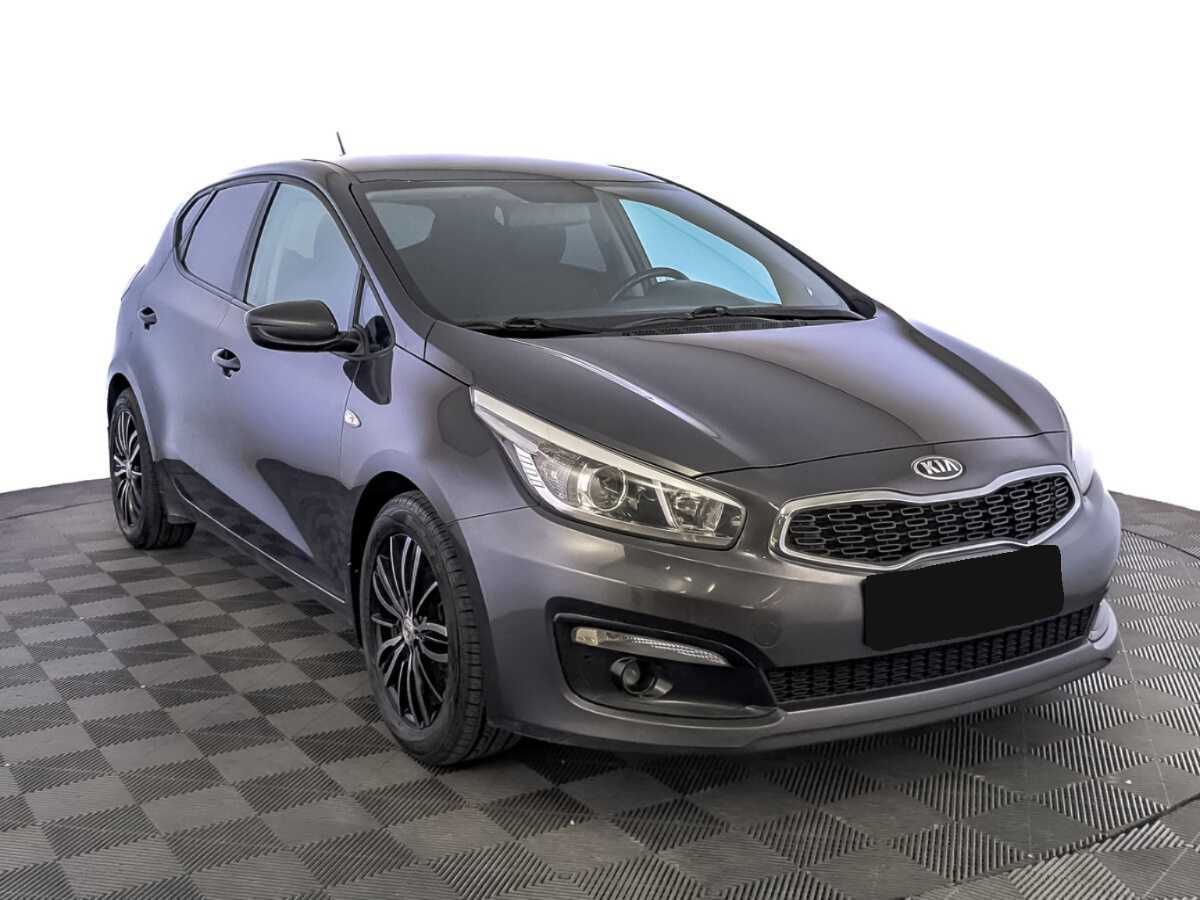 Kia Ceed б/у, 2015, Механическая. Фото: #2