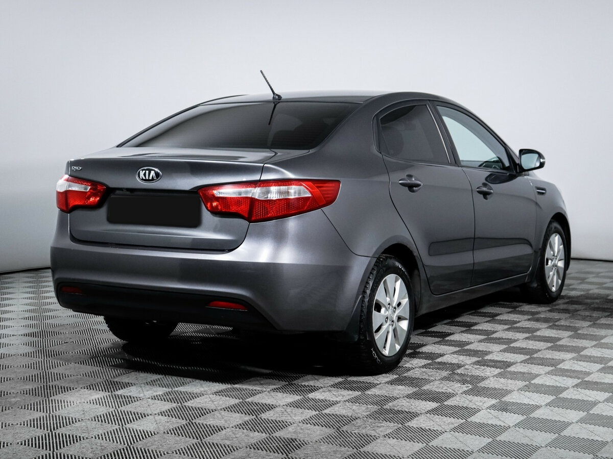 Kia Rio б/у, 2013, Автоматическая. Фото: #3