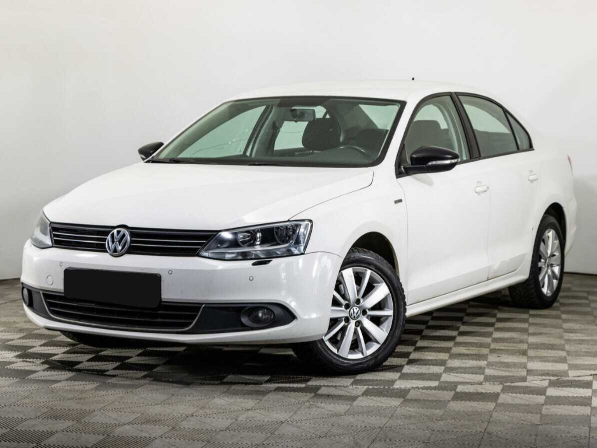 Volkswagen Jetta б/у, 2013, Механическая. Фото: #0