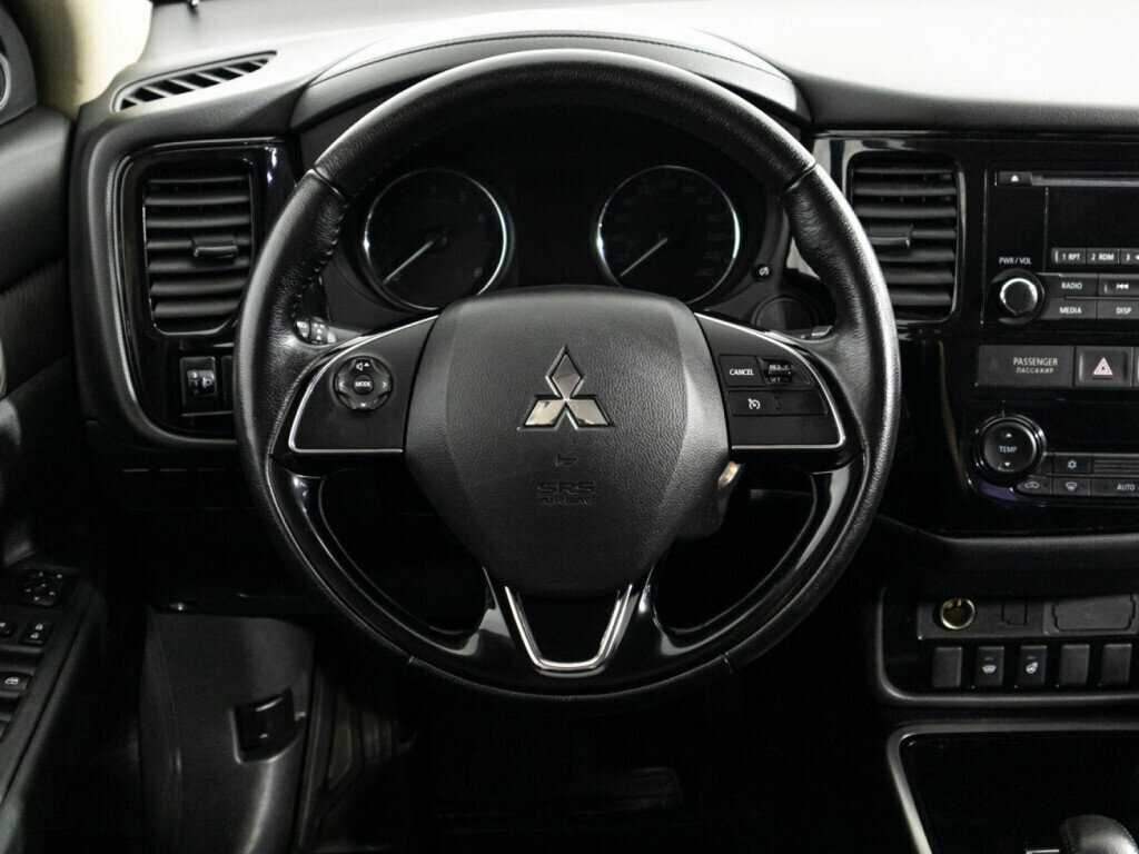 Mitsubishi Outlander б/у, 2018, Вариатор. Фото: #15