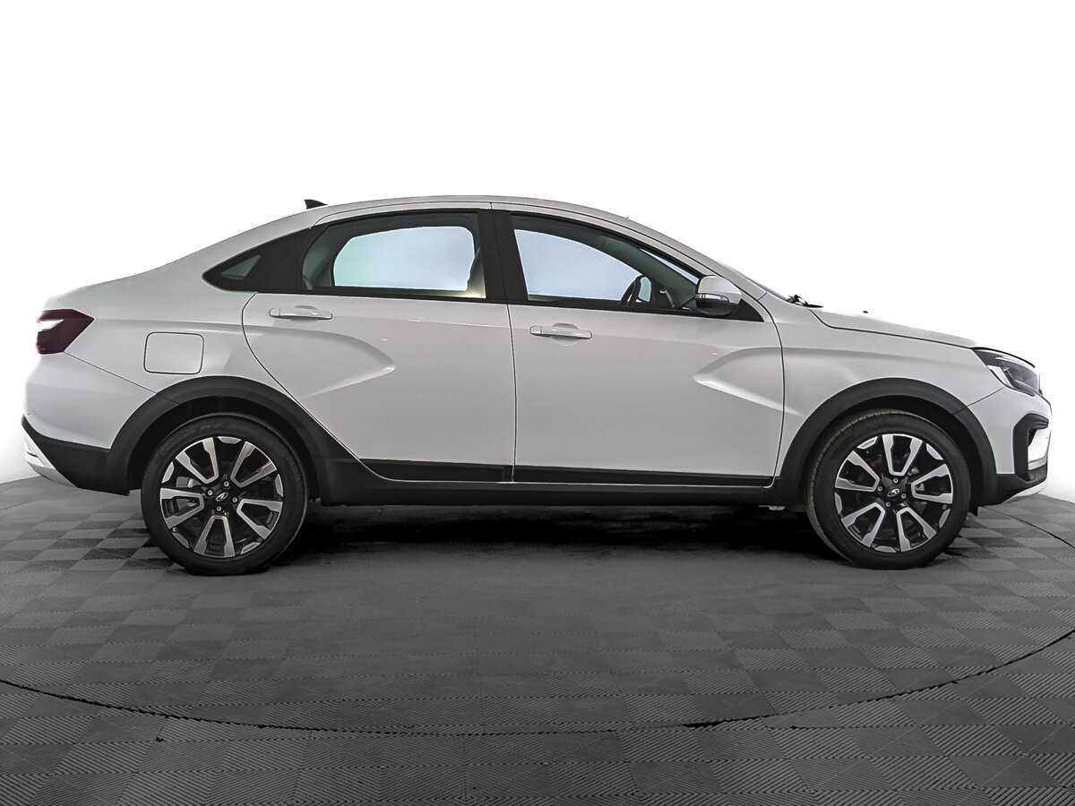 Lada (ВАЗ) Vesta б/у, 2024, Механическая. Фото: #3