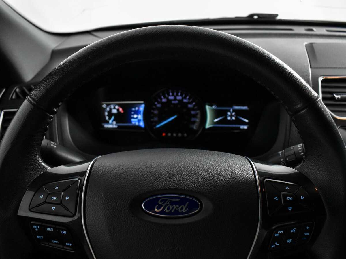 Ford Explorer б/у, 2018, Автоматическая. Фото: #20