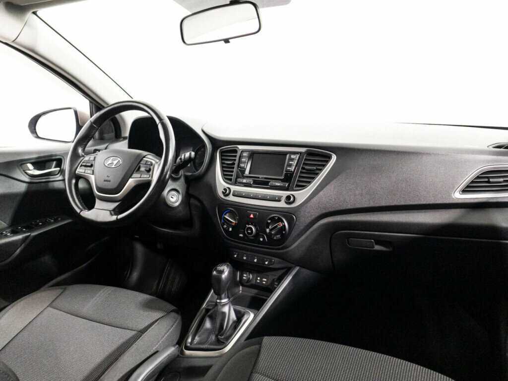 Hyundai Solaris б/у, 2018, Механическая. Фото: #8