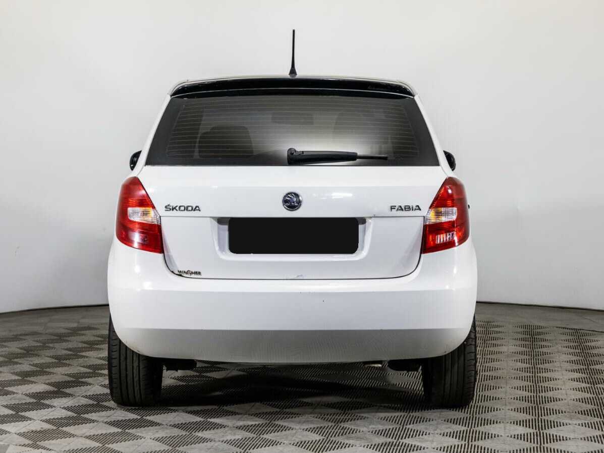 Skoda Fabia б/у, 2013, Механическая. Фото: #5
