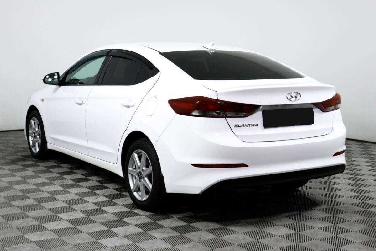 Hyundai Elantra б/у, 2018, Автоматическая. Фото: #6