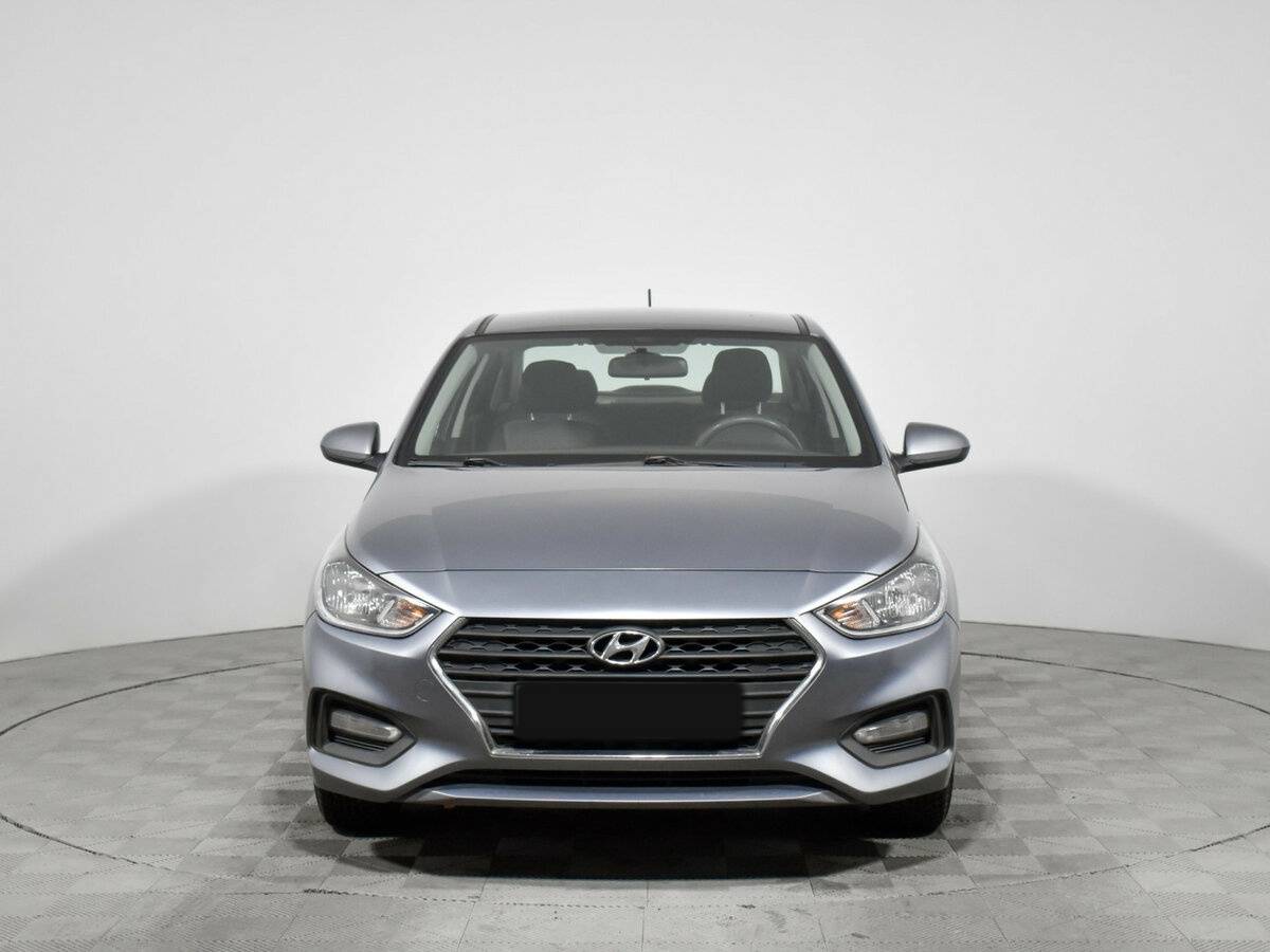 Hyundai Solaris б/у, 2017, Автоматическая. Фото: #1