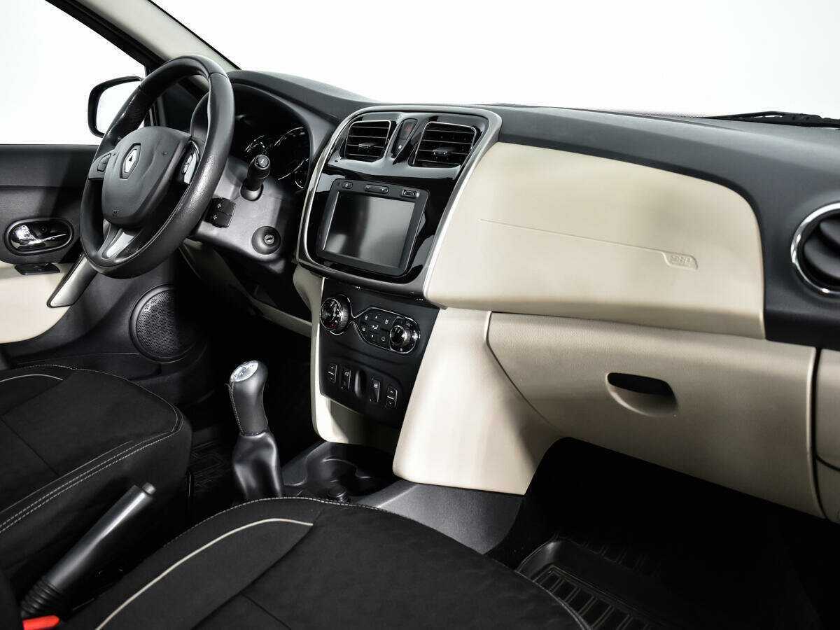 Renault Logan б/у, 2014, Механическая. Фото: #8