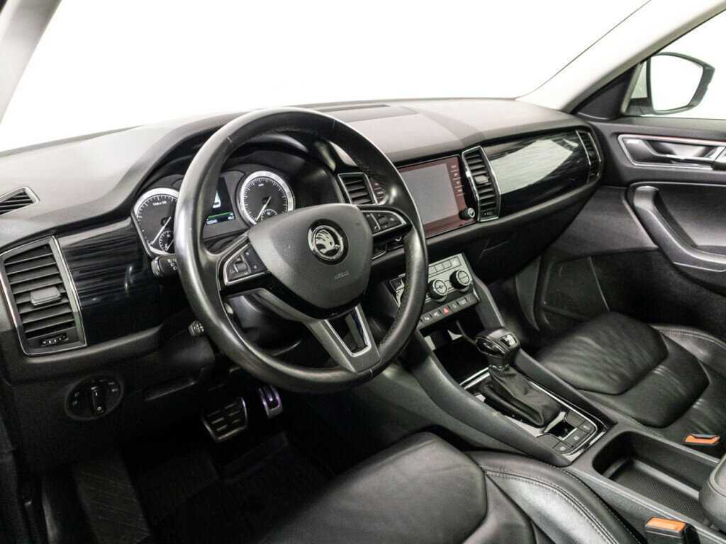 Skoda Kodiaq б/у, 2017, Роботизированная. Фото: #10