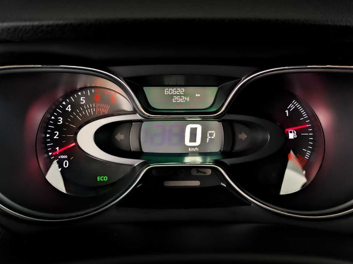 Renault Kaptur б/у, 2017, Автоматическая. Фото: #12