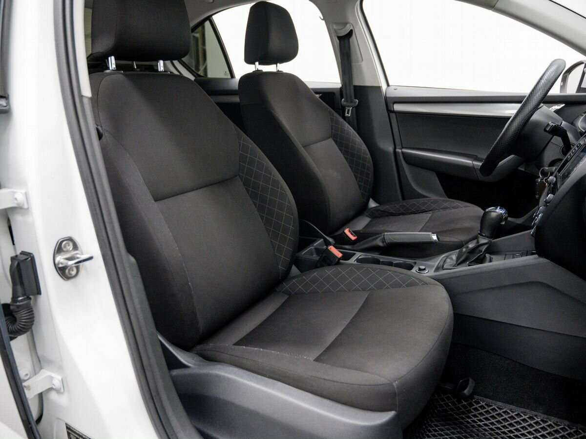 Skoda Octavia б/у, 2017, Автоматическая. Фото: #7