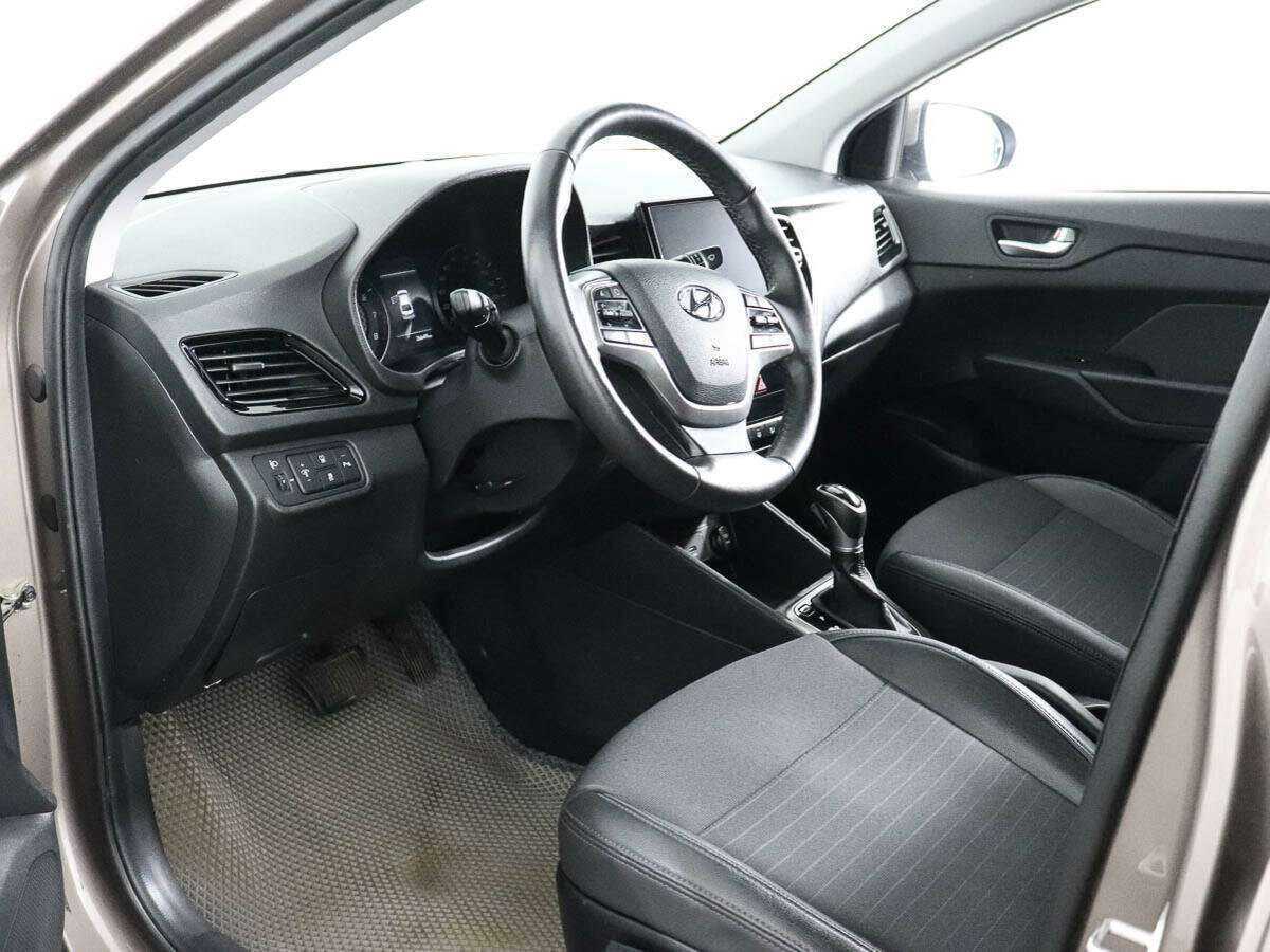 Hyundai Solaris б/у, 2022, Автоматическая. Фото: #6