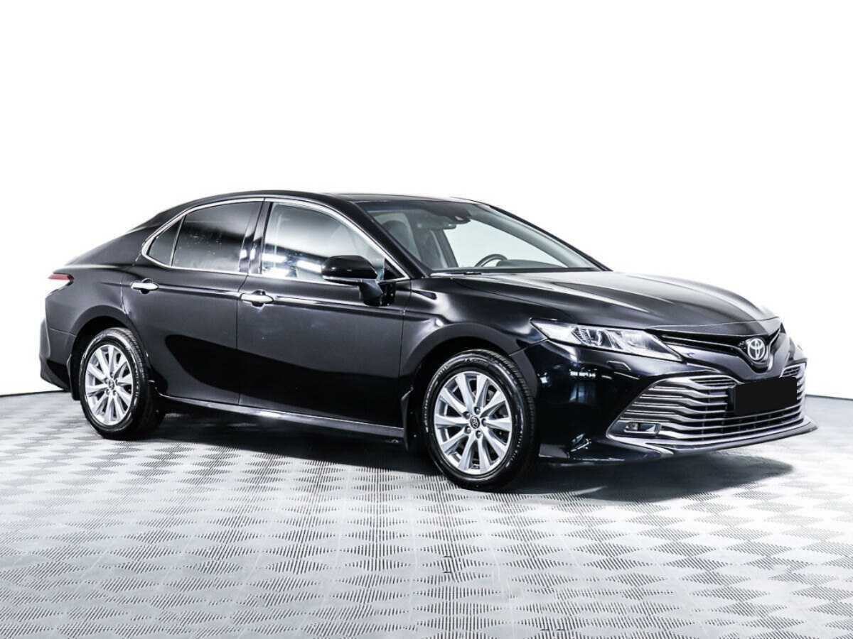Toyota Camry б/у, 2019, Автоматическая. Фото: #1