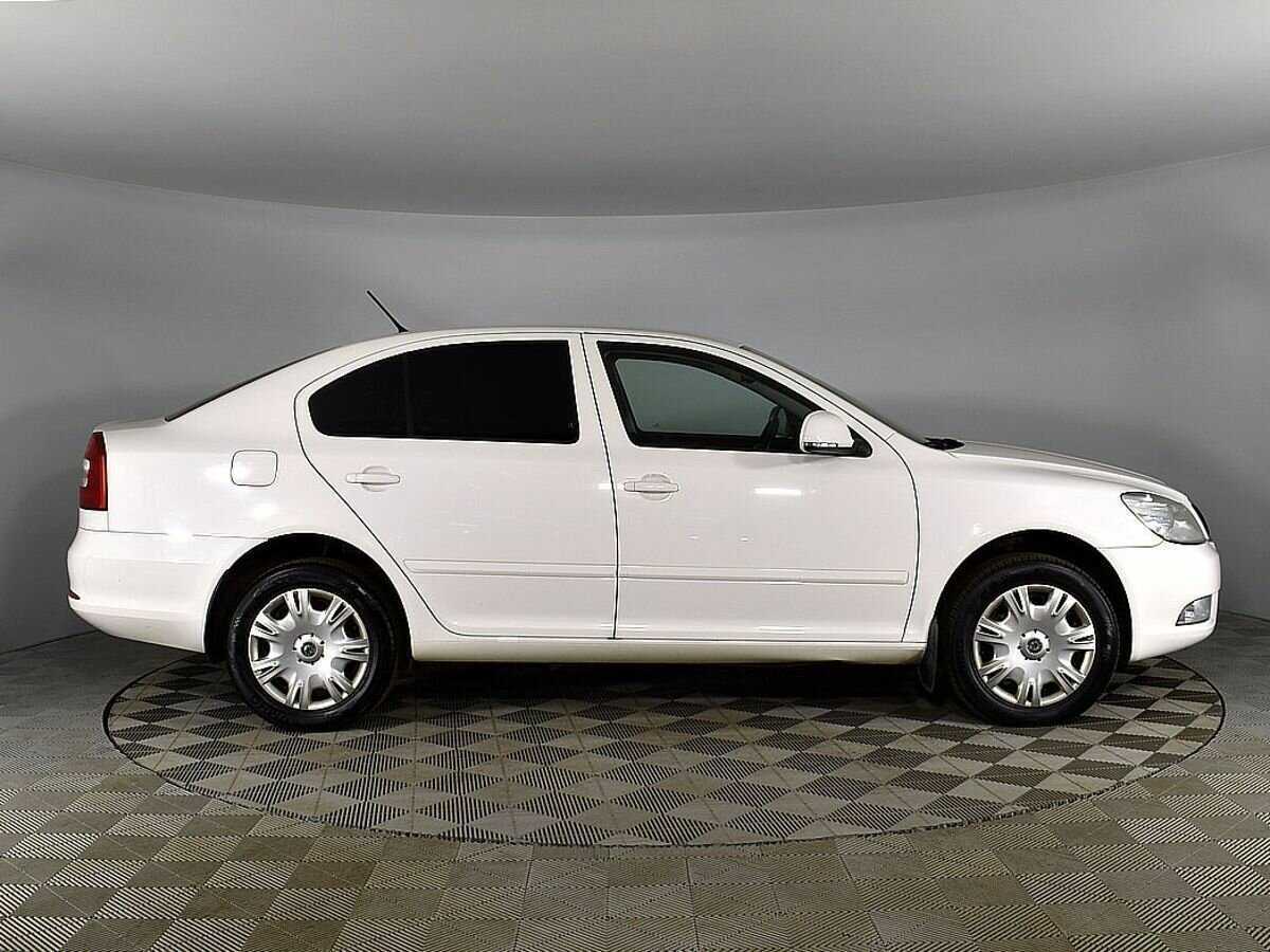 Skoda Octavia б/у, 2012, Автоматическая. Фото: #4