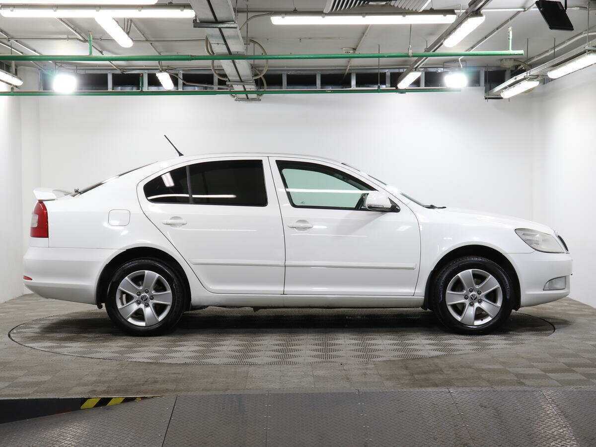 Skoda Octavia б/у, 2013, Автоматическая. Фото: #3