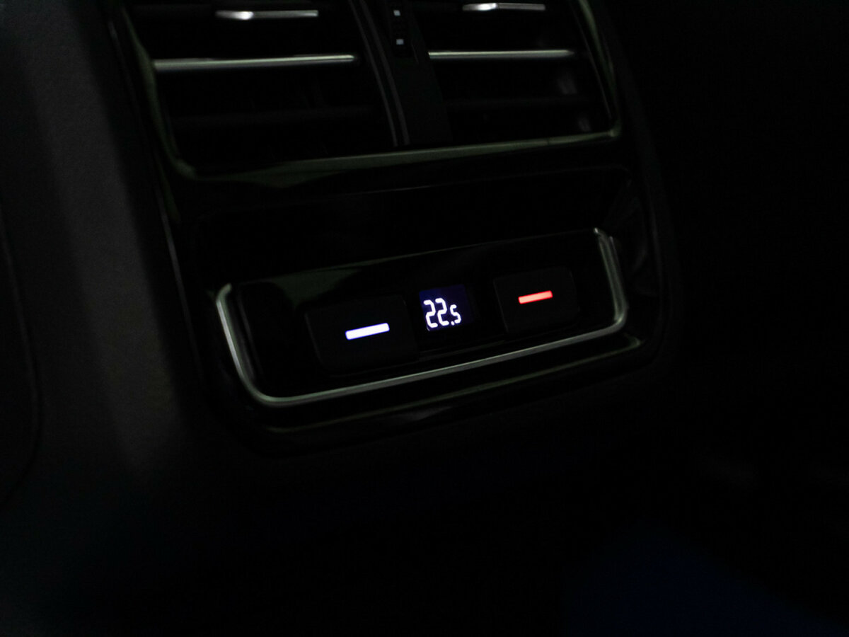 Volkswagen Passat б/у, 2017, Механическая. Фото: #17