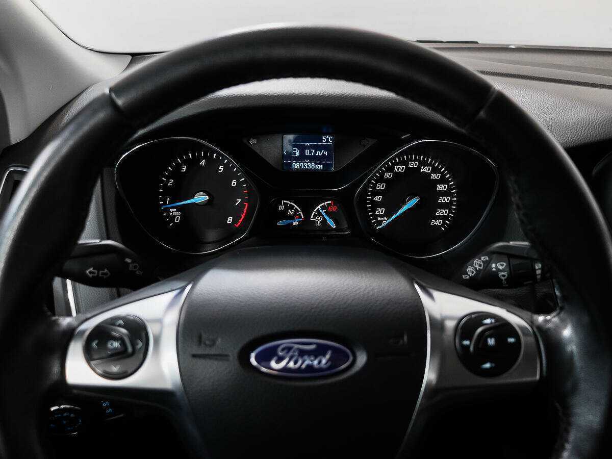 Ford Focus б/у, 2014, Механическая. Фото: #15