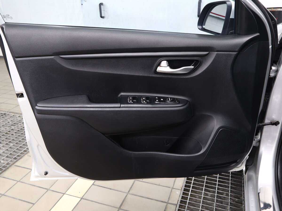 Kia Rio б/у, 2019, Механическая. Фото: #7