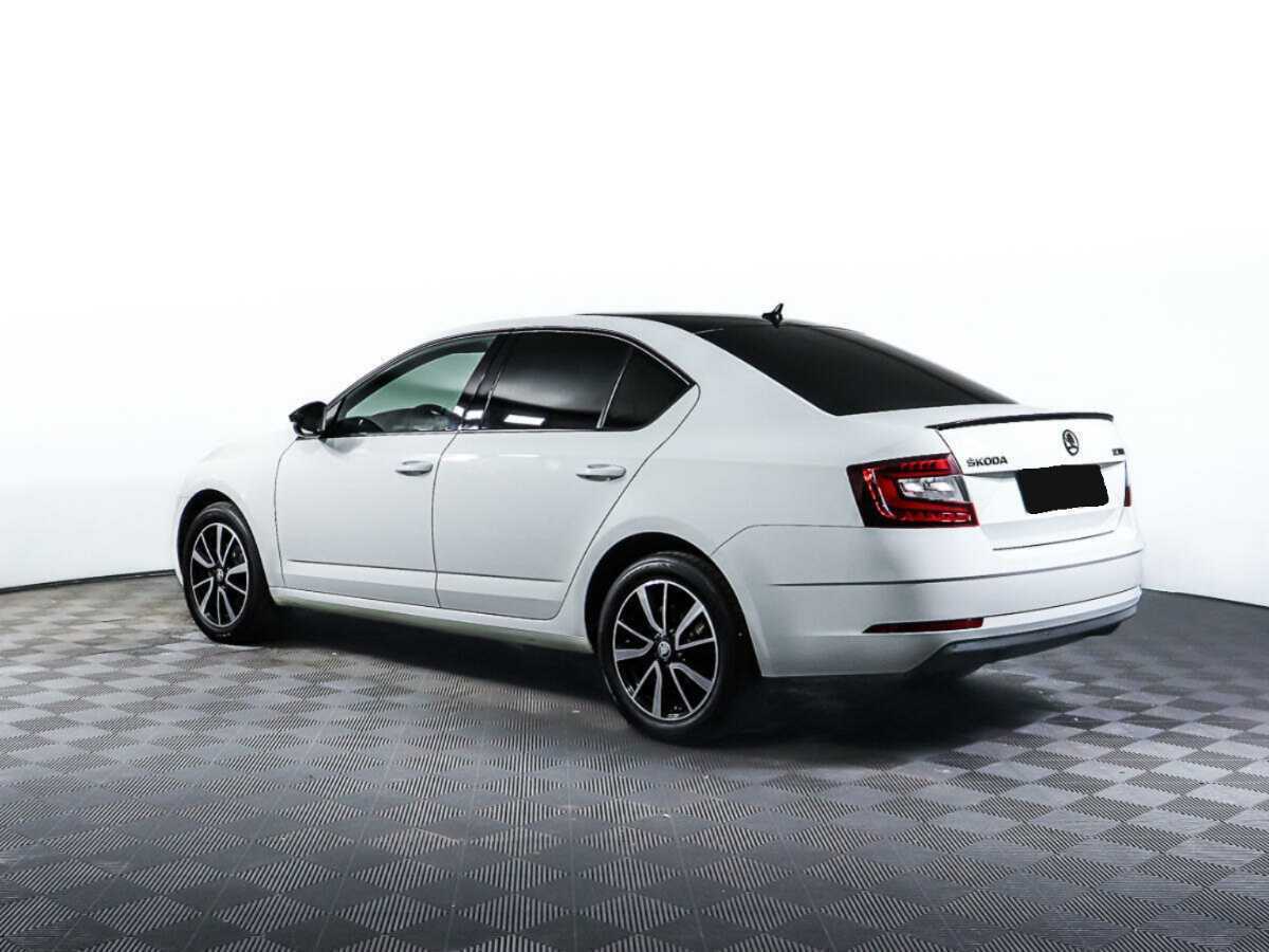 Skoda Octavia б/у, 2018, Роботизированная. Фото: #6