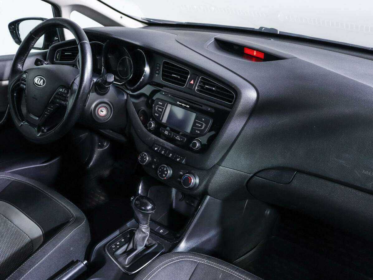 Kia Ceed б/у, 2014, Автоматическая. Фото: #8