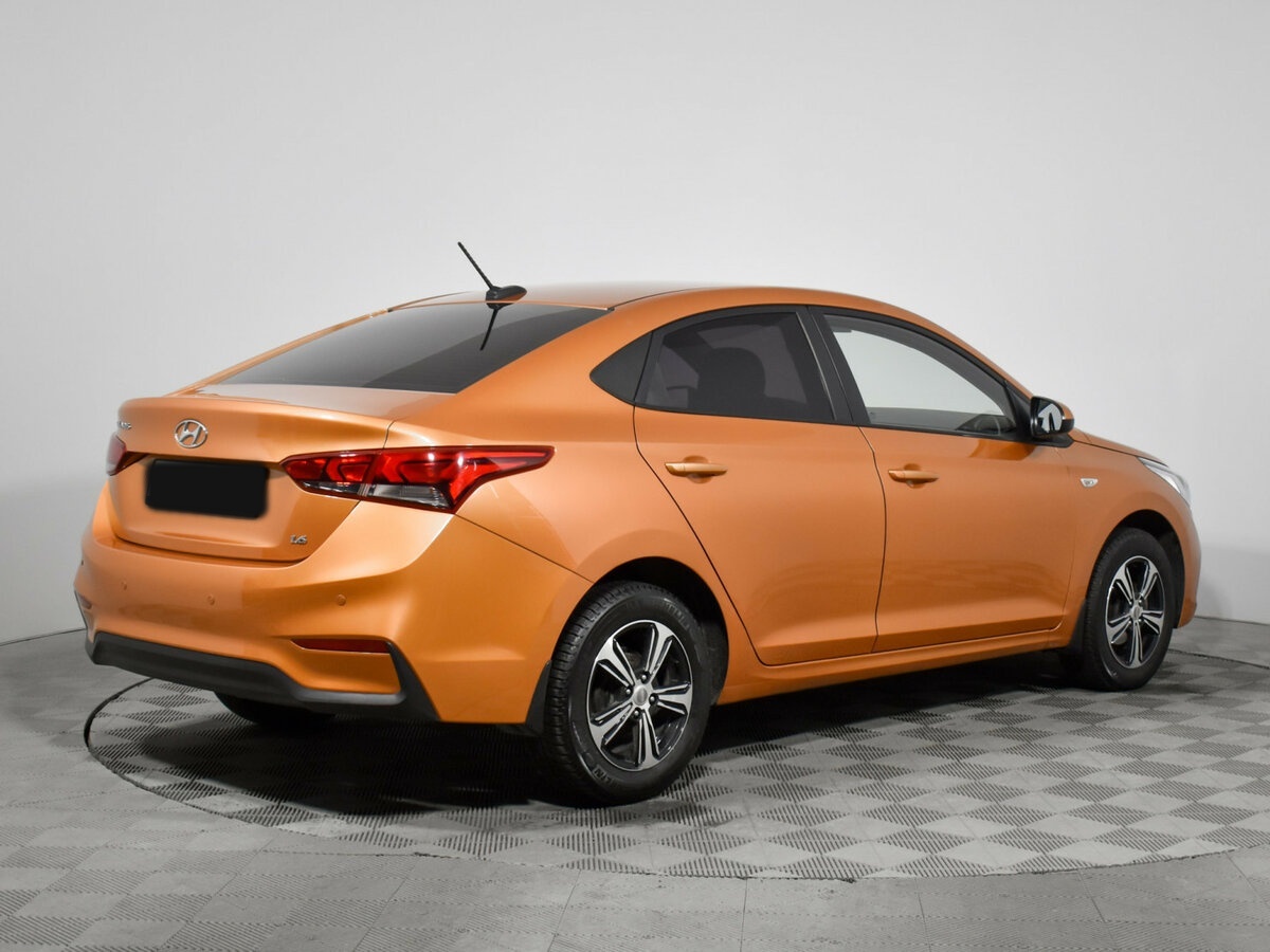 Hyundai Solaris б/у, 2017, Автоматическая. Фото: #4