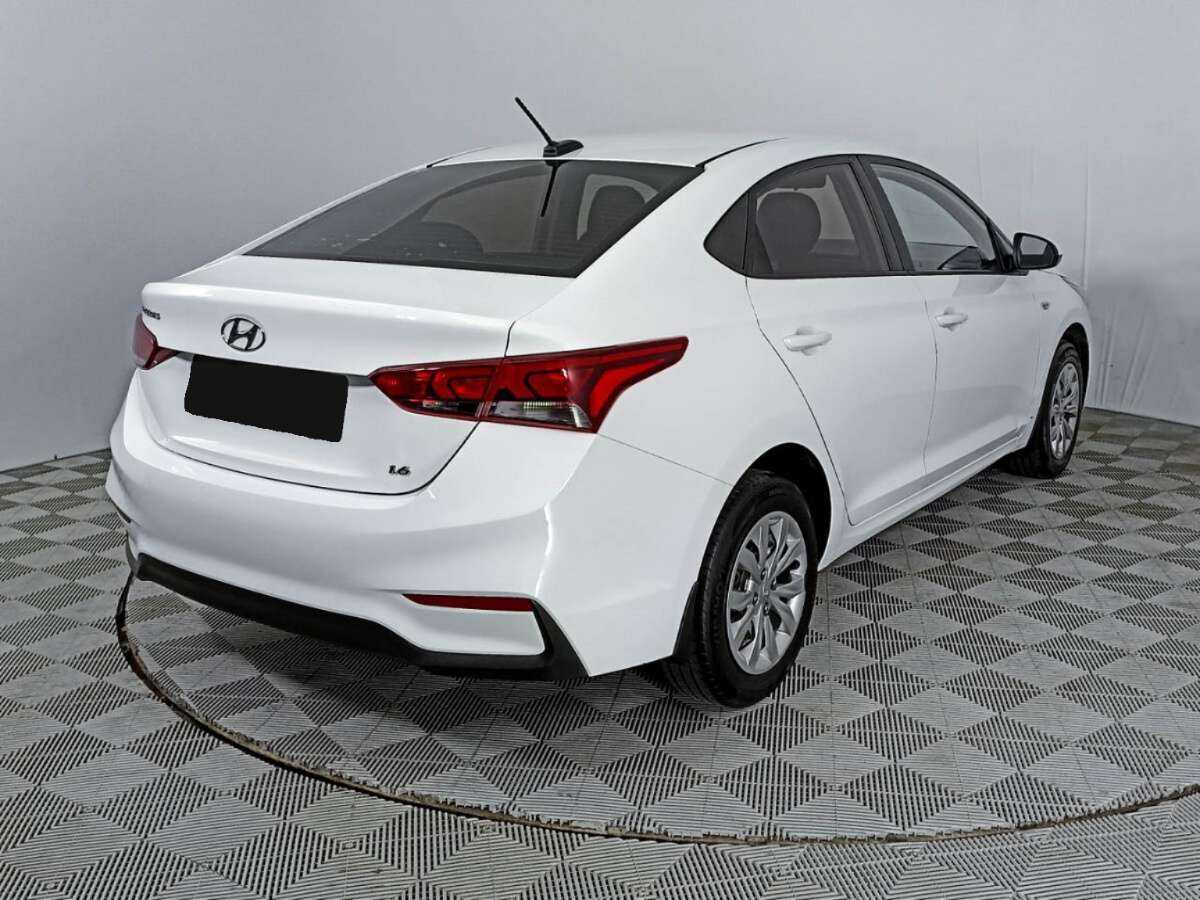 Hyundai Solaris б/у, 2018, Механическая. Фото: #4