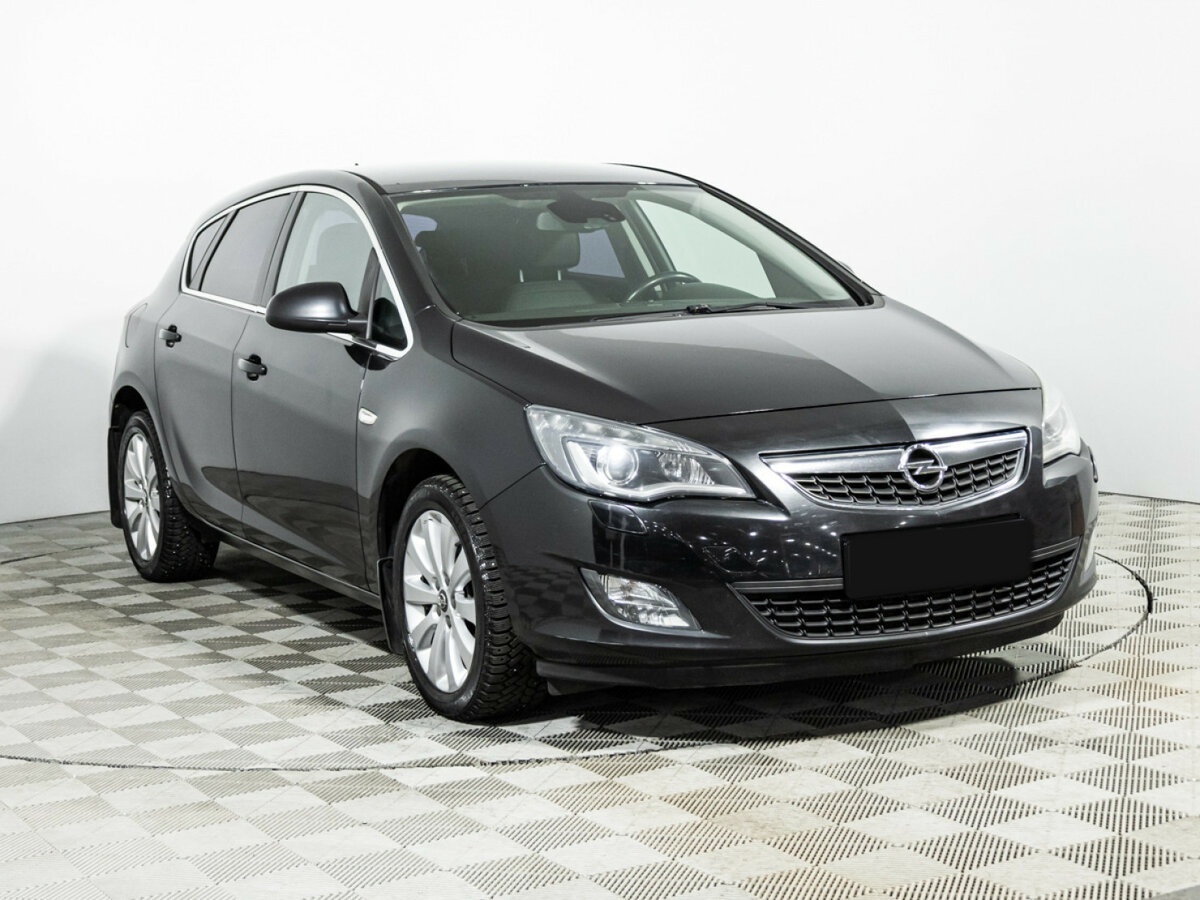 Opel Astra б/у, 2012, Автоматическая. Фото: #2