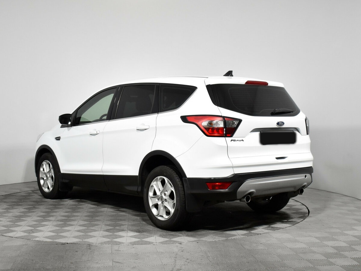 Ford Kuga б/у, 2017, Автоматическая. Фото: #4
