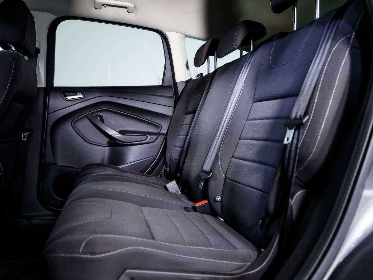 Ford Kuga б/у, 2013, Механическая. Фото: #11