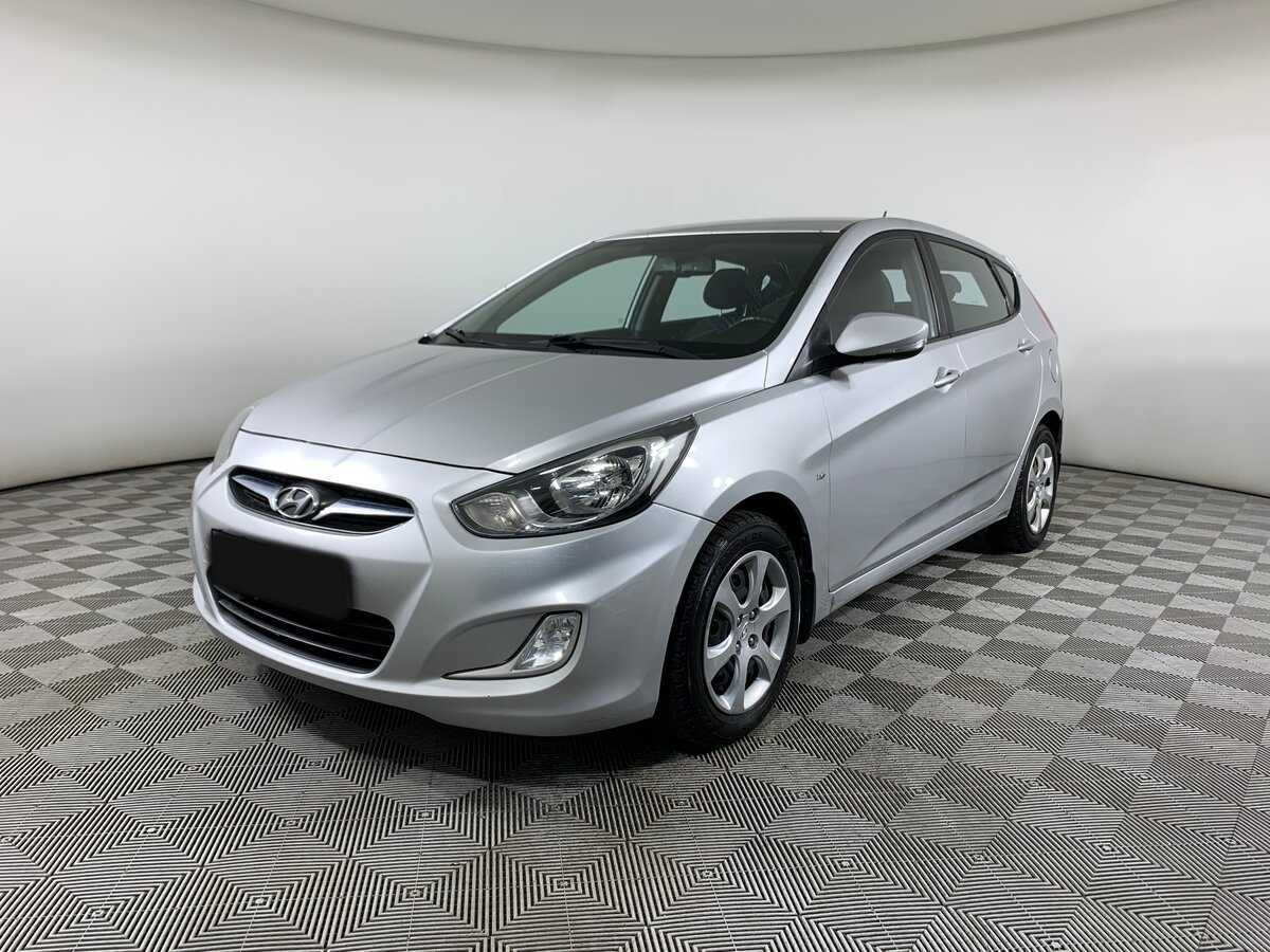 Hyundai Solaris б/у, 2012, Автоматическая. Посмотреть фото