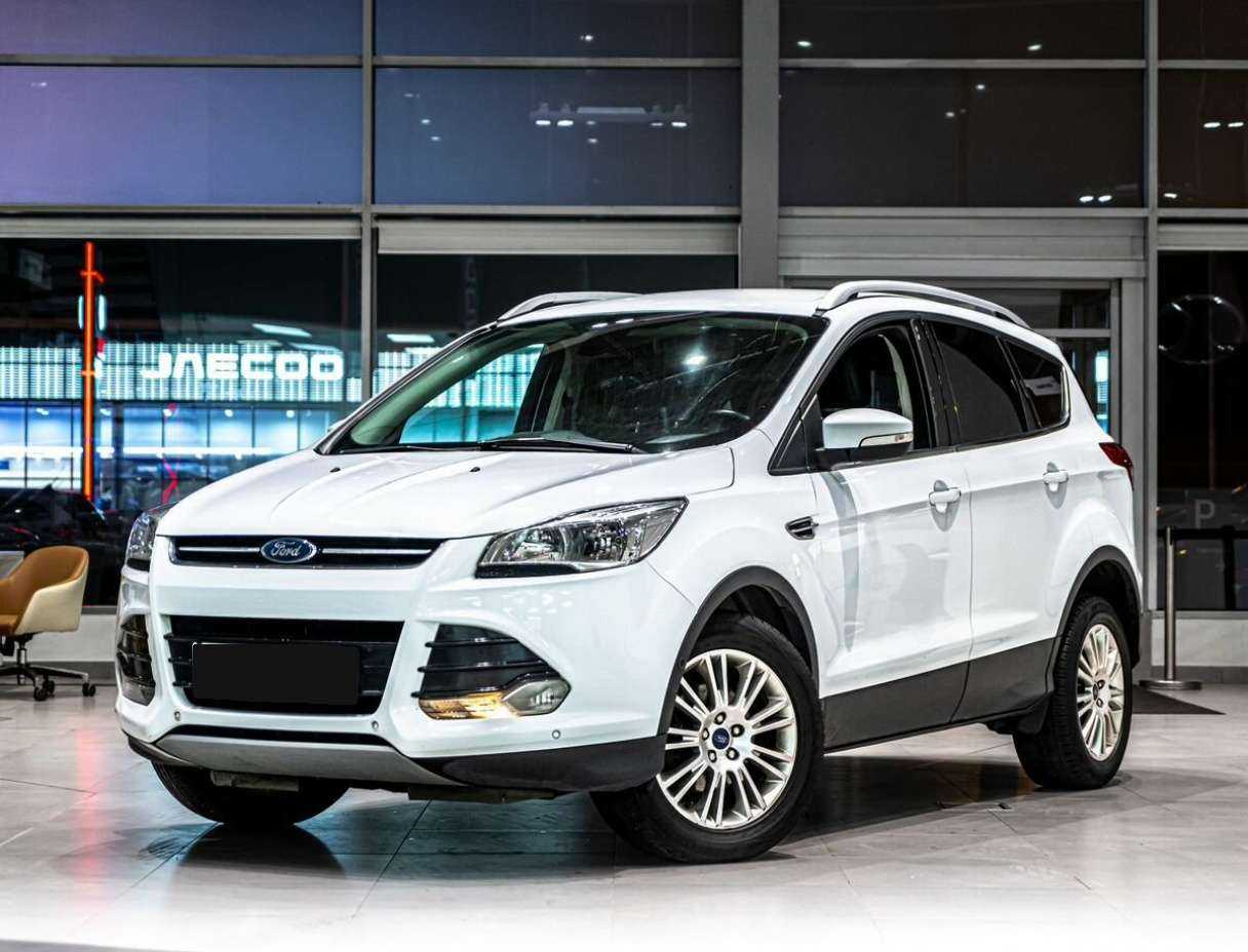Ford Kuga б/у, 2016, Автоматическая. Фото: #0