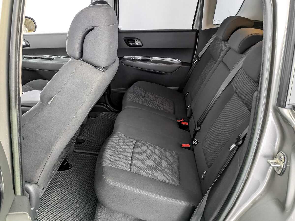Peugeot 3008 б/у, 2012, Автоматическая. Фото: #11