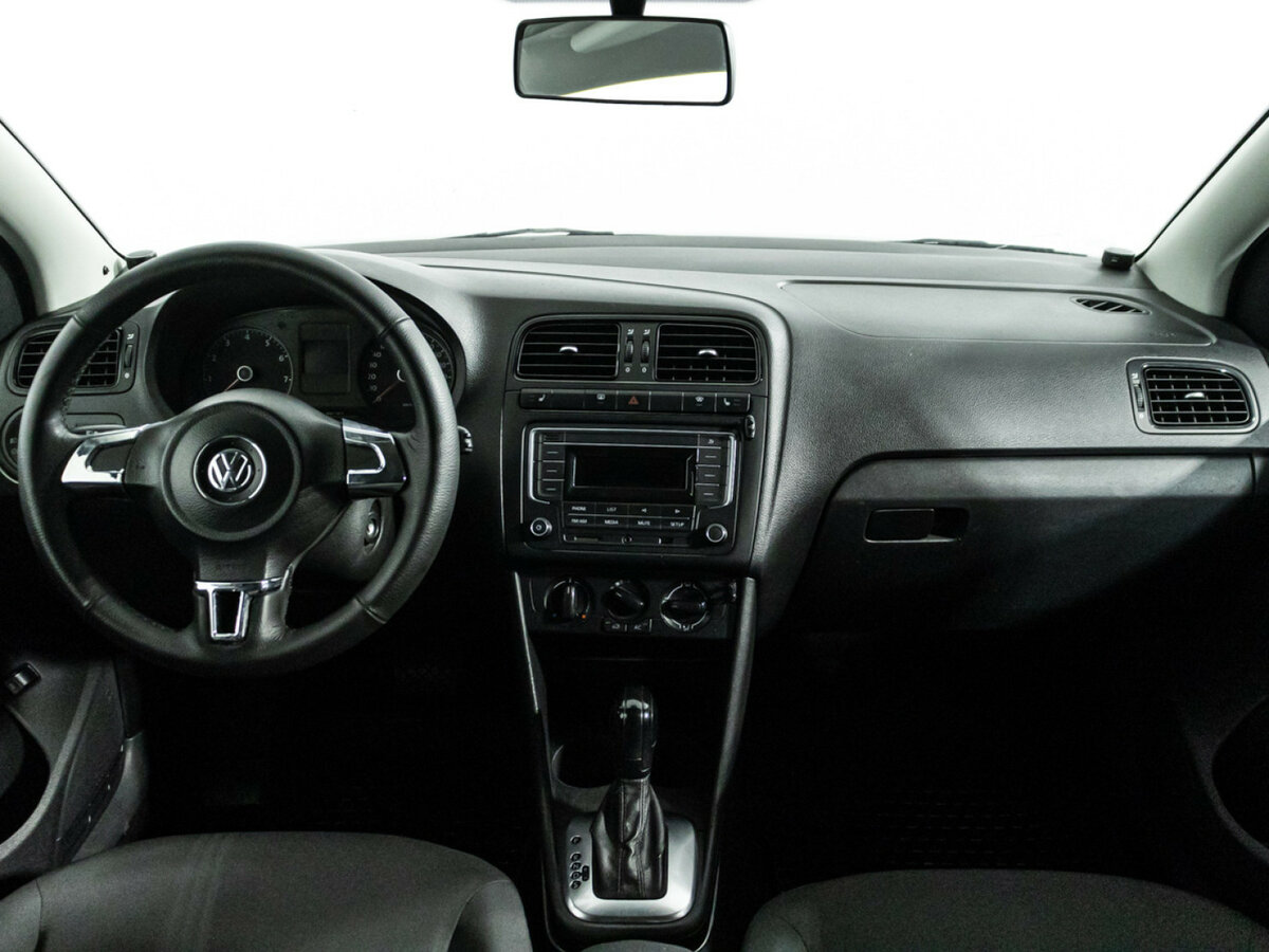 Volkswagen Polo б/у, 2013, Автоматическая. Фото: #12
