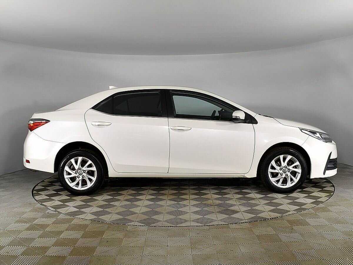 Toyota Corolla б/у, 2017, Вариатор. Фото: #4