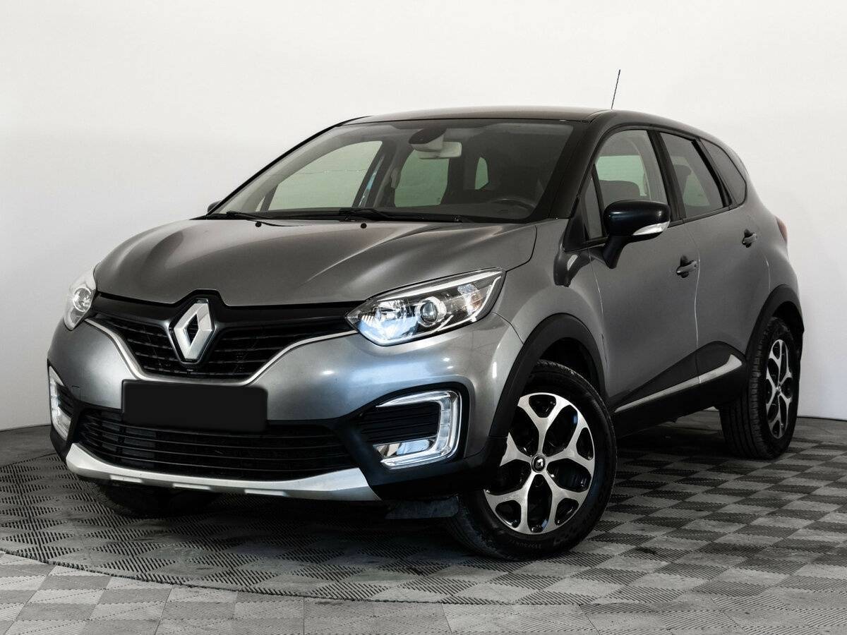 Renault Kaptur б/у, 2017, Механическая. Посмотреть фото