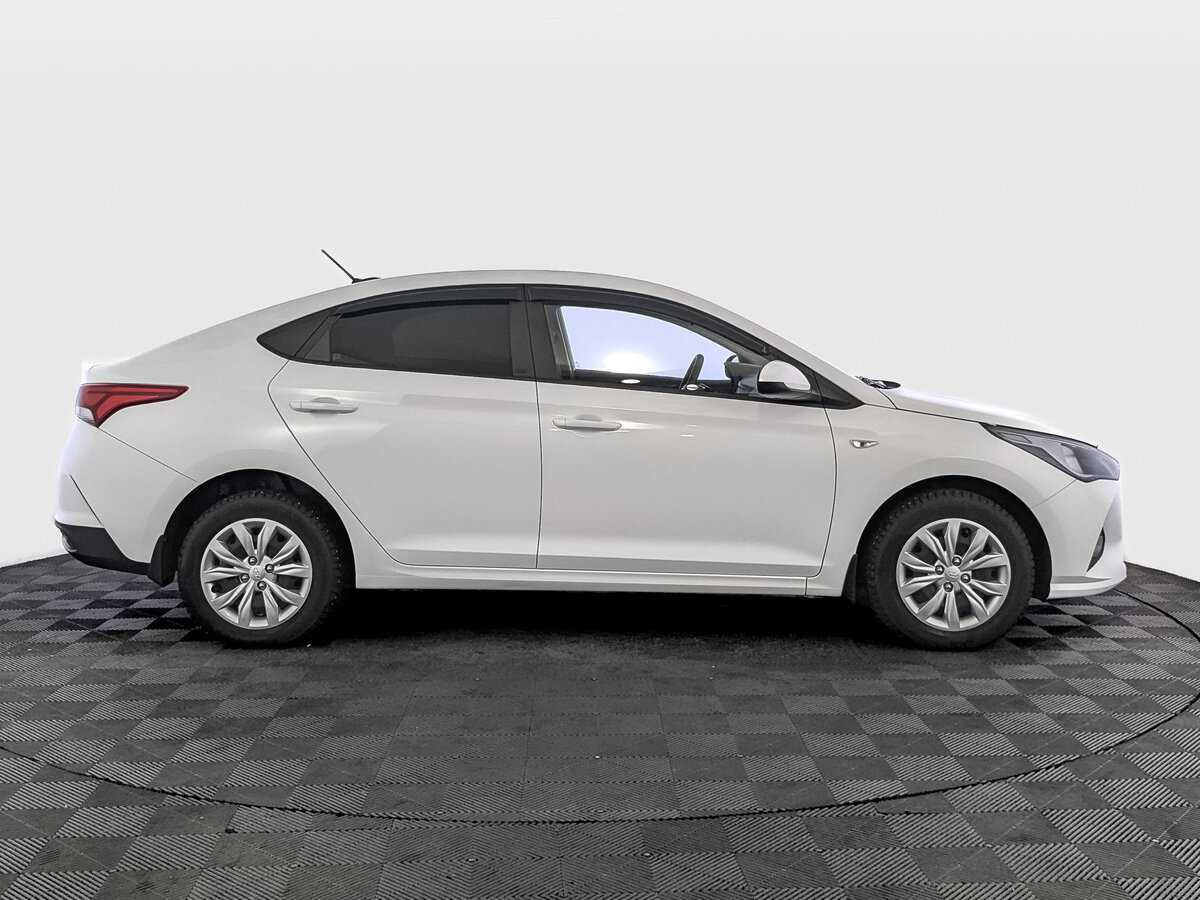 Hyundai Solaris б/у, 2022, Автоматическая. Фото: #3