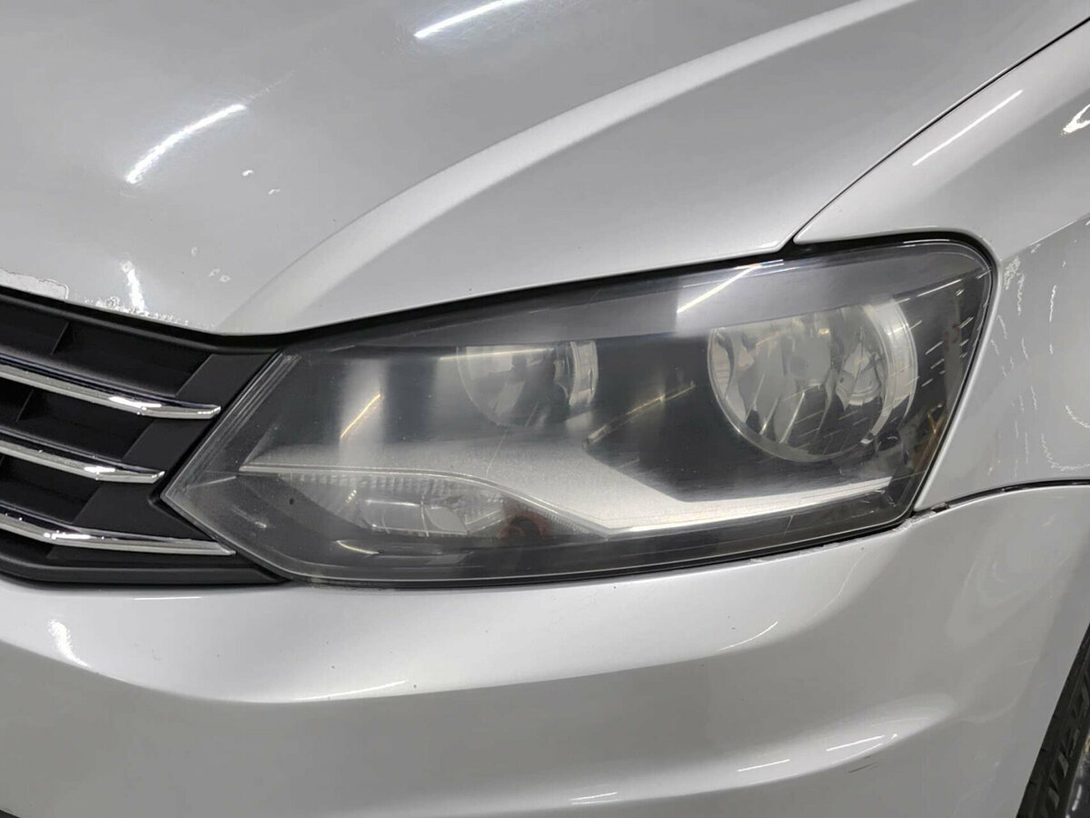 Volkswagen Polo б/у, 2015, Автоматическая. Фото: #16