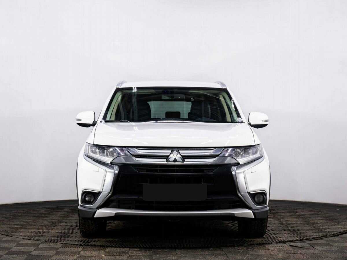 Mitsubishi Outlander б/у, 2016, Вариатор. Фото: #1