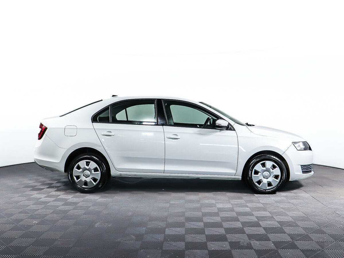Skoda Rapid б/у, 2019, Автоматическая. Фото: #3