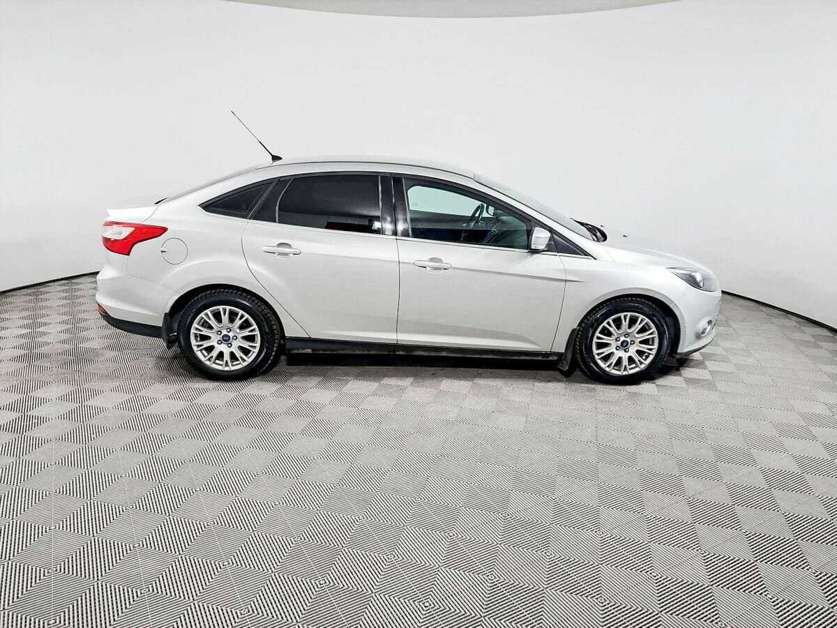 Ford Focus б/у, 2012, Механическая. Фото: #3