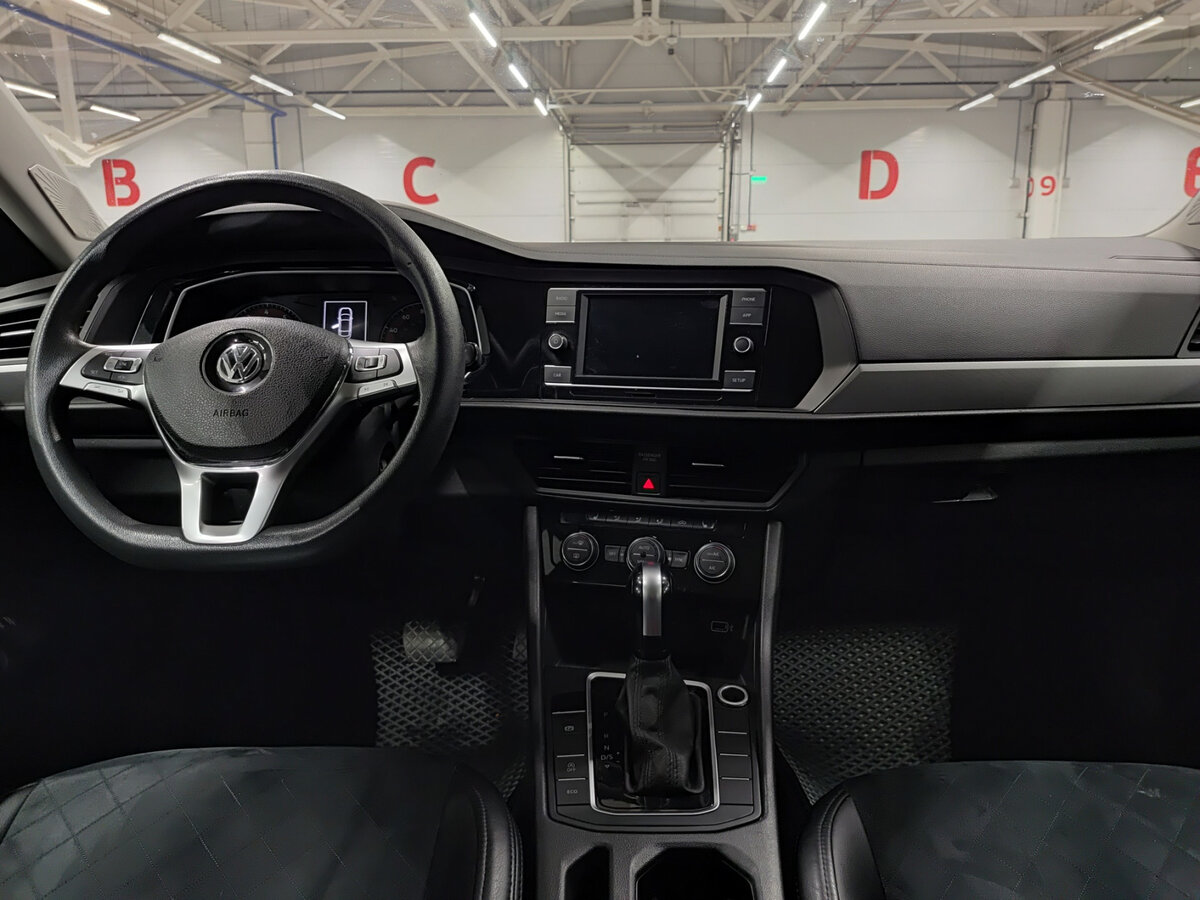 Volkswagen Jetta б/у, 2019, Автоматическая. Фото: #13