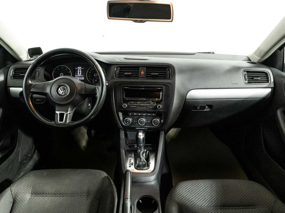Volkswagen Jetta б/у, 2012, Автоматическая. Фото: #12