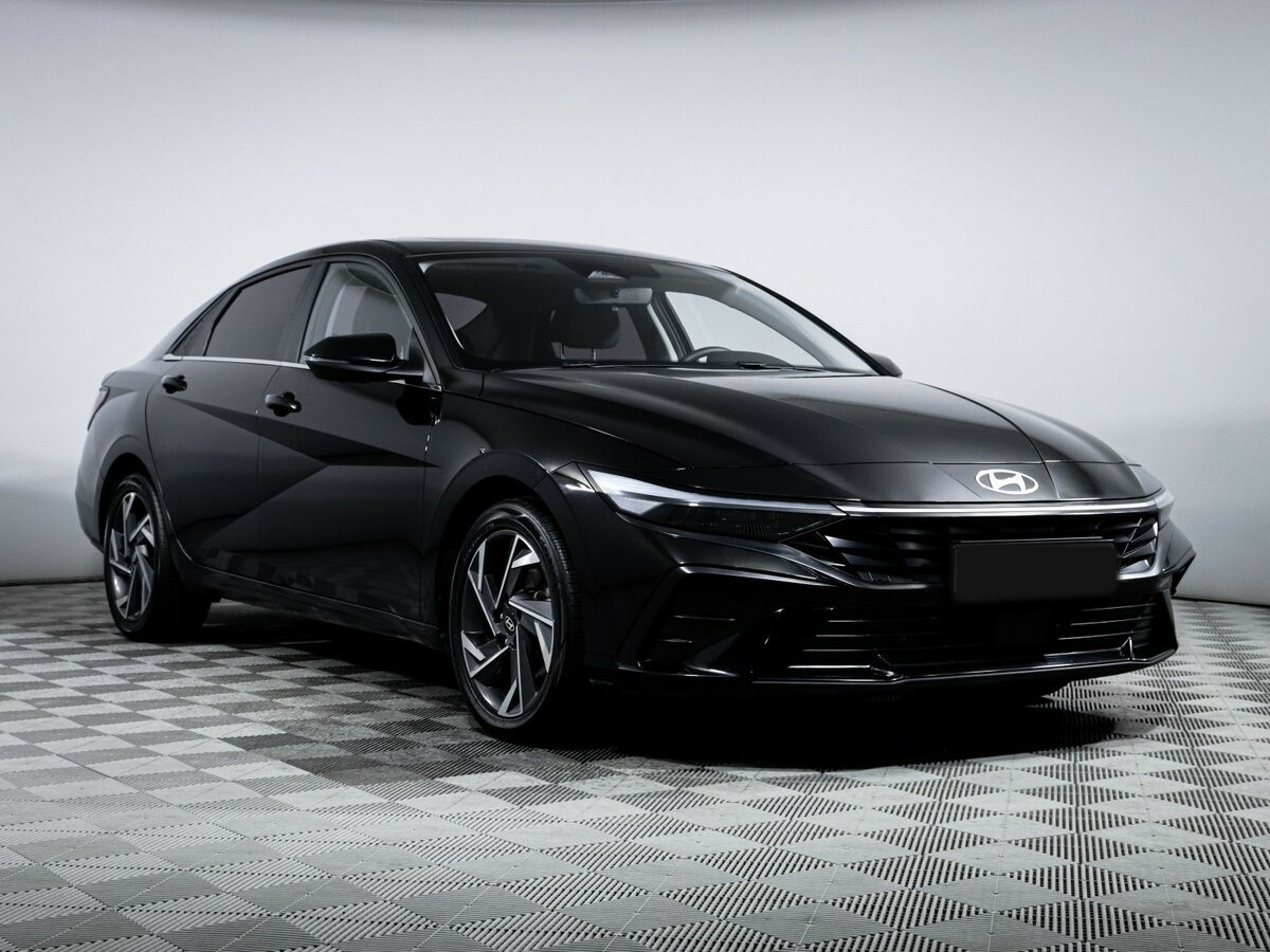 Hyundai Elantra б/у, 2023, Вариатор. Фото: #2