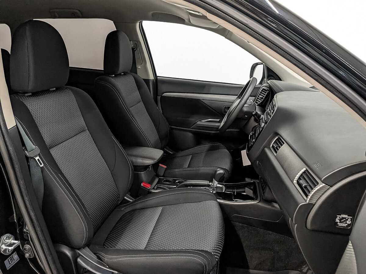 Mitsubishi Outlander б/у, 2018, Вариатор. Фото: #22