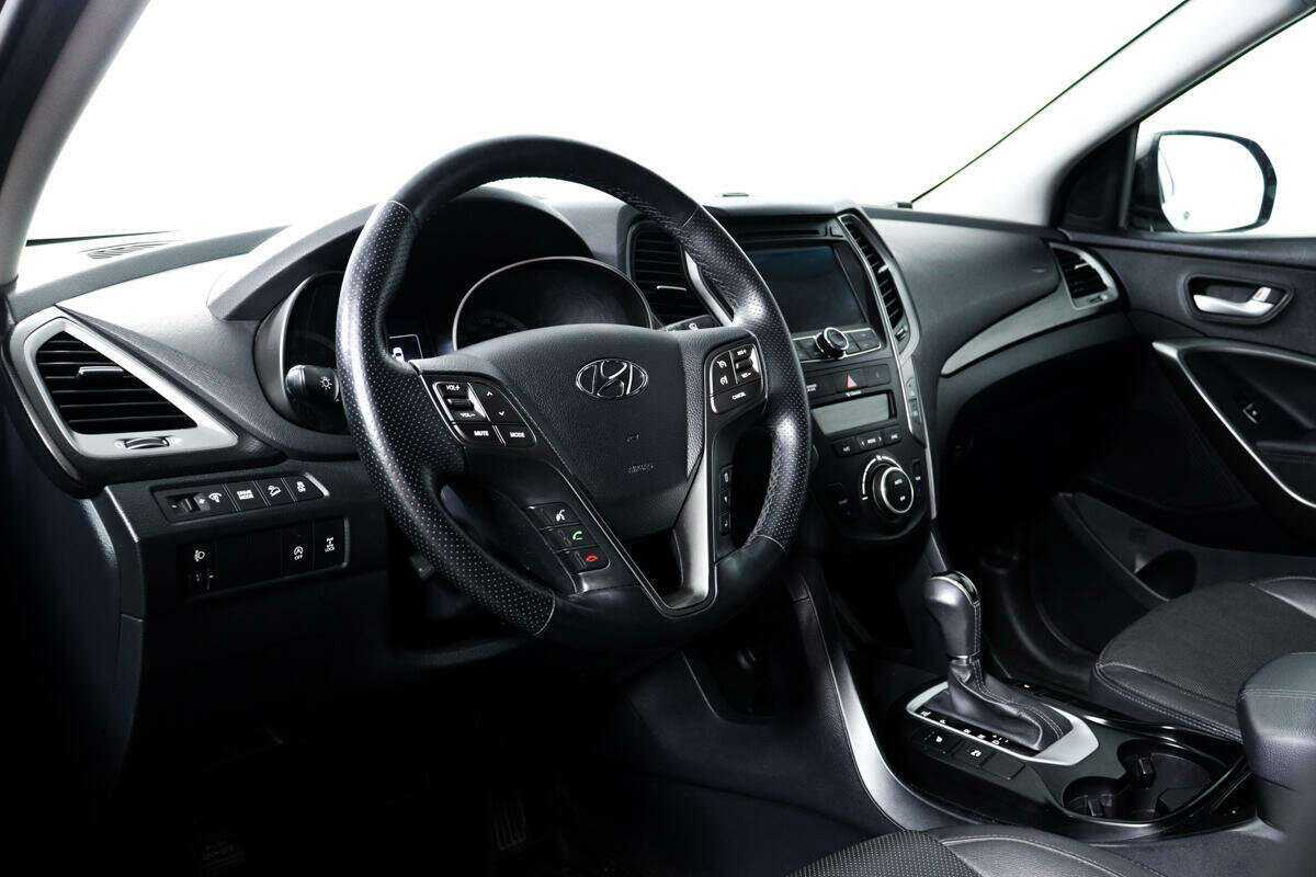 Hyundai Santa Fe б/у, 2016, Автоматическая. Фото: #12