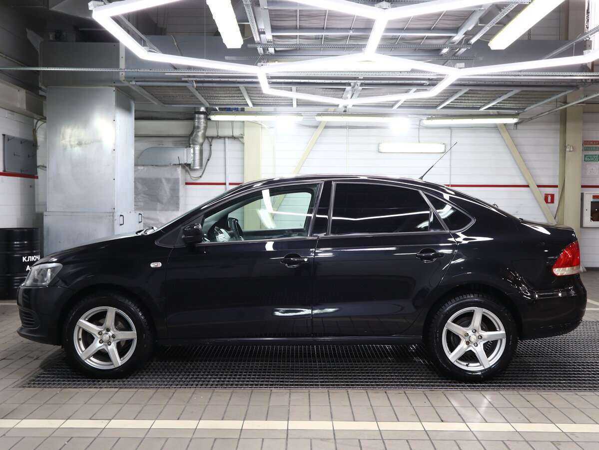 Volkswagen Polo б/у, 2013, Автоматическая. Фото: #1