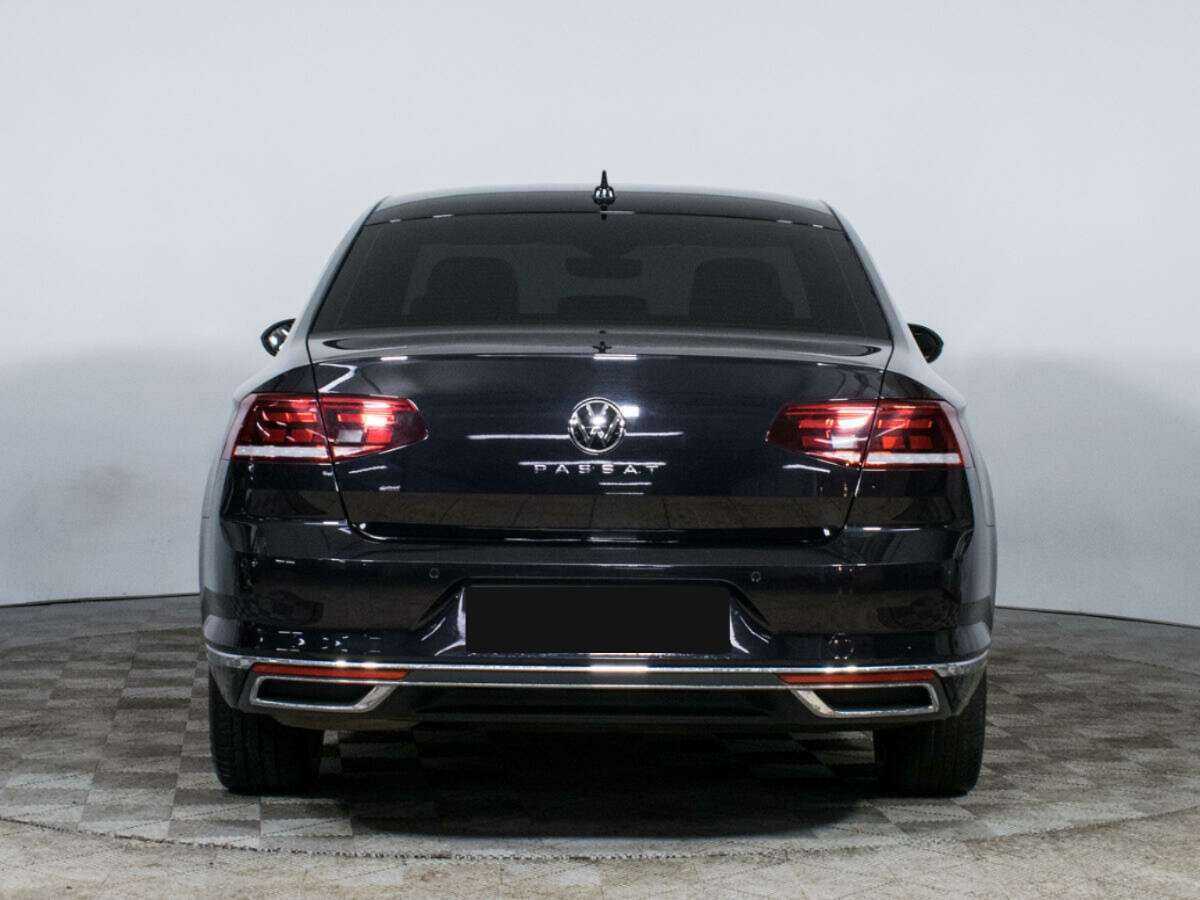 Volkswagen Passat б/у, 2021, Роботизированная. Фото: #5